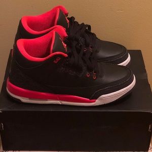 Jordan Retro 3 “Bright Crimson”